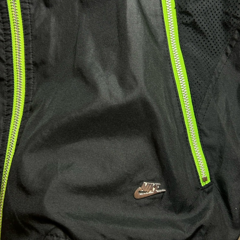 Nike Men's Zipper Closing Windbreaker Black Bomber Lightweight Jacket size XXL - Picture 3 of 6